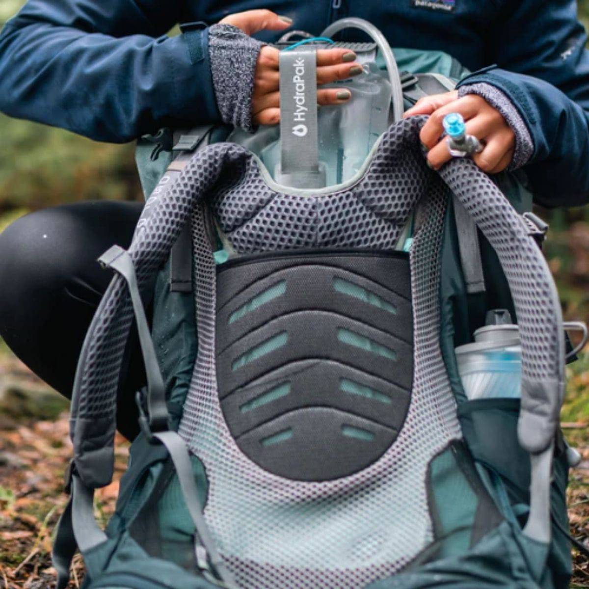 Contour™ Performance Reversible Hydration - Clear - OutdoorTravelGear.com