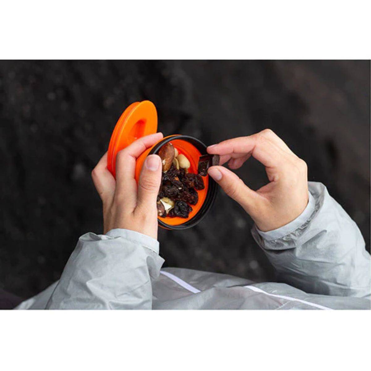 X-Seal & Go Collapsible Food Containers - Medium - OutdoorTravelGear.com